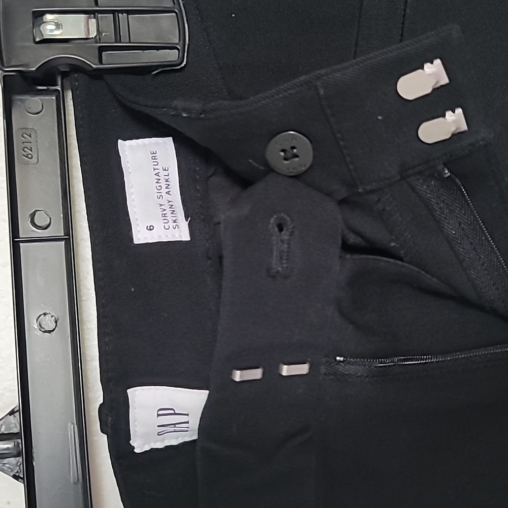 Pant - Picture 4 of 5